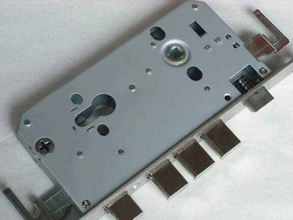 梅州市24小时上门开锁公司